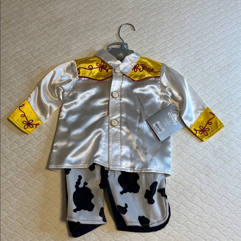 Disney NWT Jessie 2 piece White and Blue Cowboy Outfit